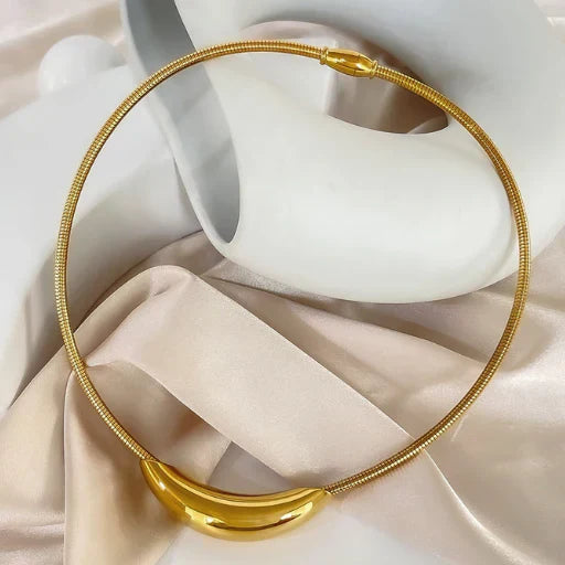 Collar Luxe Femenino Chapado en Oro